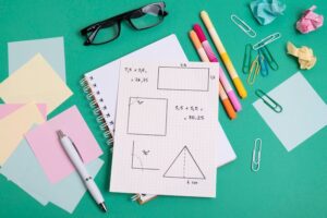 Senkrechte Geraden – Arbeitsblätter mit Lösungen – Übungen und Lösungen zum Thema senkrechte Geraden für den Mathematikunterricht
