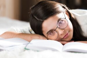 Lernen Im Schlaf – Kann das Gehirn Informationen während des Schlafs aufnehmen?